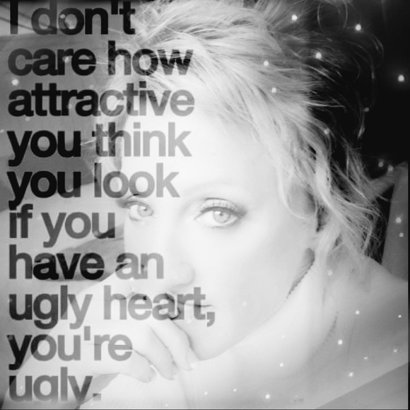 Meet your Posher, Mindy - Picture 4 of 7